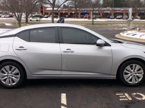 Certified 2023 Nissan Sentra S image 9