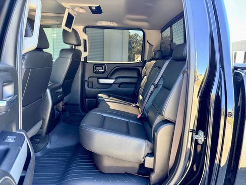 Used 2016 Chevrolet Silverado 2500 LTZ w/ Duramax Plus Package image 19