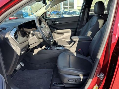 Used 2024 Buick Encore GX Sport Touring w/ Comfort Package image 11