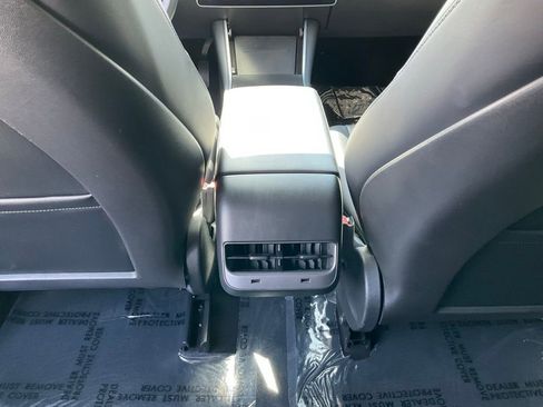 Used 2017 Tesla Model 3 Long Range image 34