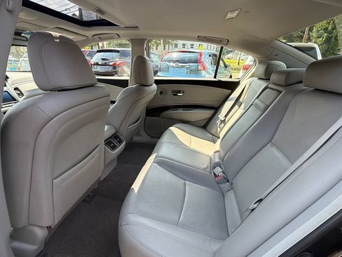 Used 2014 Acura RLX w/ Technology Package FWD image 11