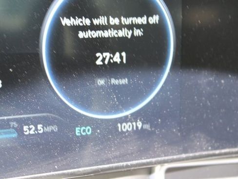 Used 2024 Hyundai Elantra Blue FWD image 8