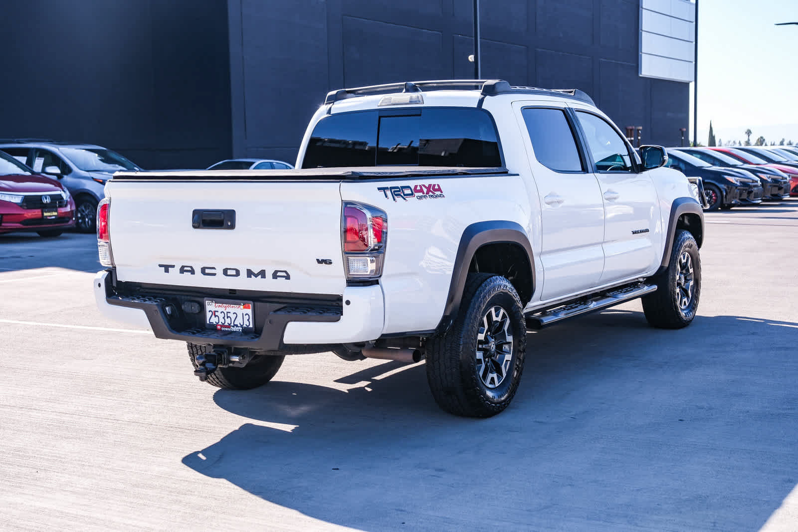 Certified 2022 Toyota Tacoma TRD Off-Road w/ Technology Package AWD/4WD image 4