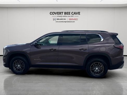 Used 2025 GMC Acadia Elevation image 5