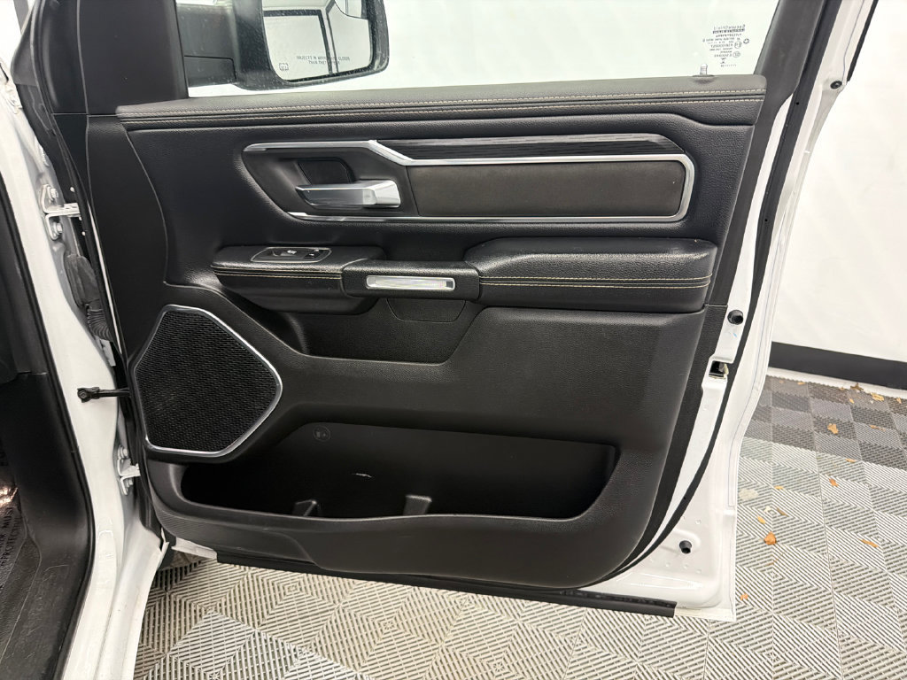 Used 2024 RAM 1500 Laramie RWD image 16