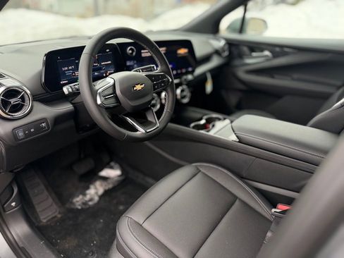 New 2026 Chevrolet Blazer EV LT image 13