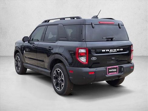 New 2025 Ford Bronco Sport Outer Banks w/ Outer Banks Tech Package+ AWD/4WD image 8