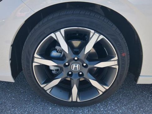 New 2026 Honda Civic Sport Touring image 10