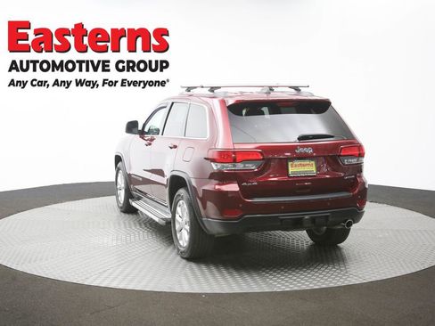 Used 2021 Jeep Grand Cherokee Laredo w/ Security & Convenience Group AWD/4WD image 65