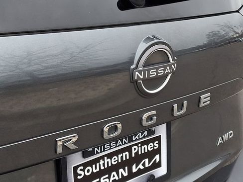 Certified 2023 Nissan Rogue S image 30
