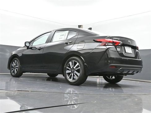 New 2025 Nissan Versa SV w/ Trunk Package image 40