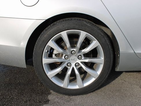 Used 2016 Cadillac XTS Luxury image 37