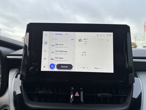 Used 2024 Toyota Corolla SE image 23