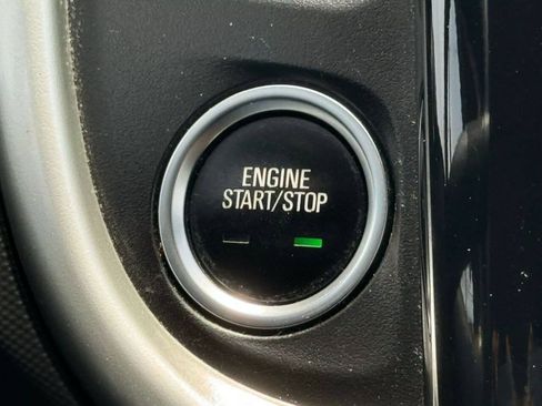 Used 2020 Chevrolet Sonic Premier FWD image 26