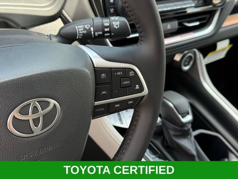 Certified 2026 Toyota Grand Highlander FWD image 14
