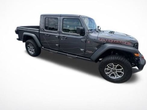 Used 2026 Jeep Gladiator Mojave AWD/4WD image 1