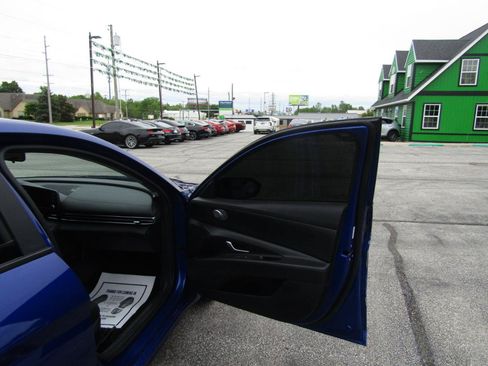 Used 2023 Hyundai Elantra SEL FWD image 22