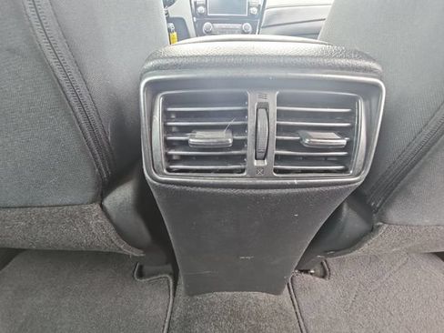 Used 2019 Nissan Rogue S AWD/4WD image 24