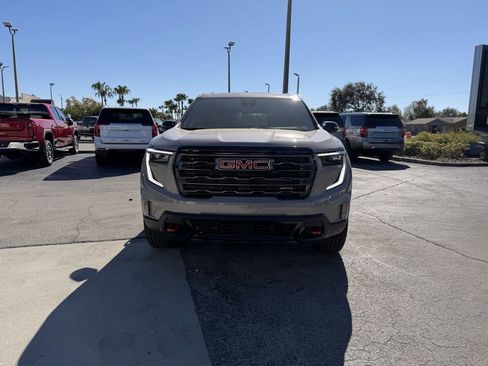 New 2026 GMC Acadia AT4 w/ Luxury Package AWD/4WD image 9