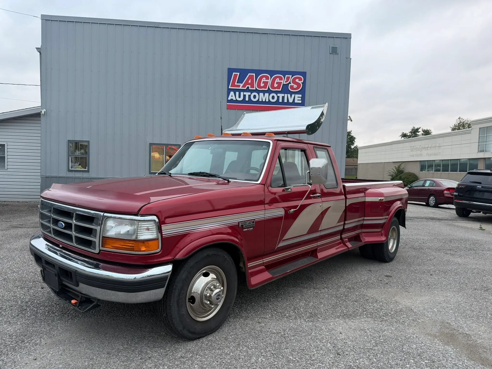 Used 1997 Ford F350 2WD SuperCab DRW image 1