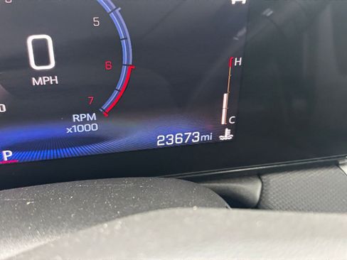 Used 2025 Chevrolet TrailBlazer LT image 39