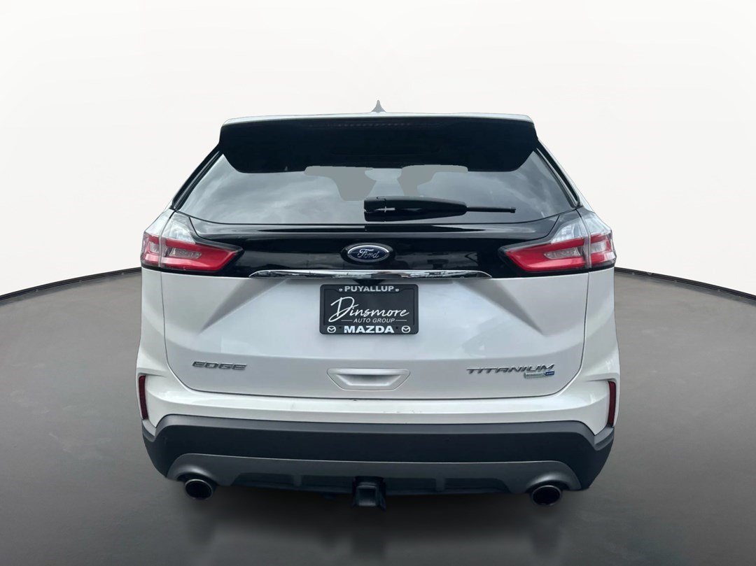 Used 2019 Ford Edge Titanium w/ Equipment Group 301A AWD/4WD image 4