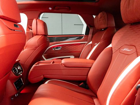 New 2026 Bentley Bentayga Speed image 43