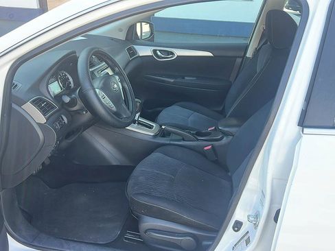 Used 2015 Nissan Sentra SV image 16