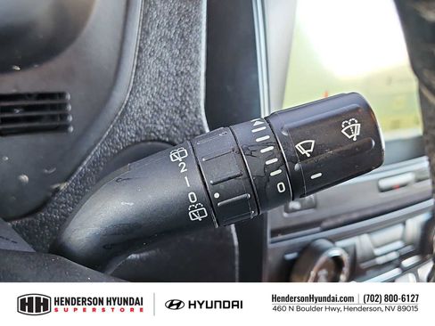 Used 2018 Ford Explorer XLT w/ Equipment Group 202A FWD image 25