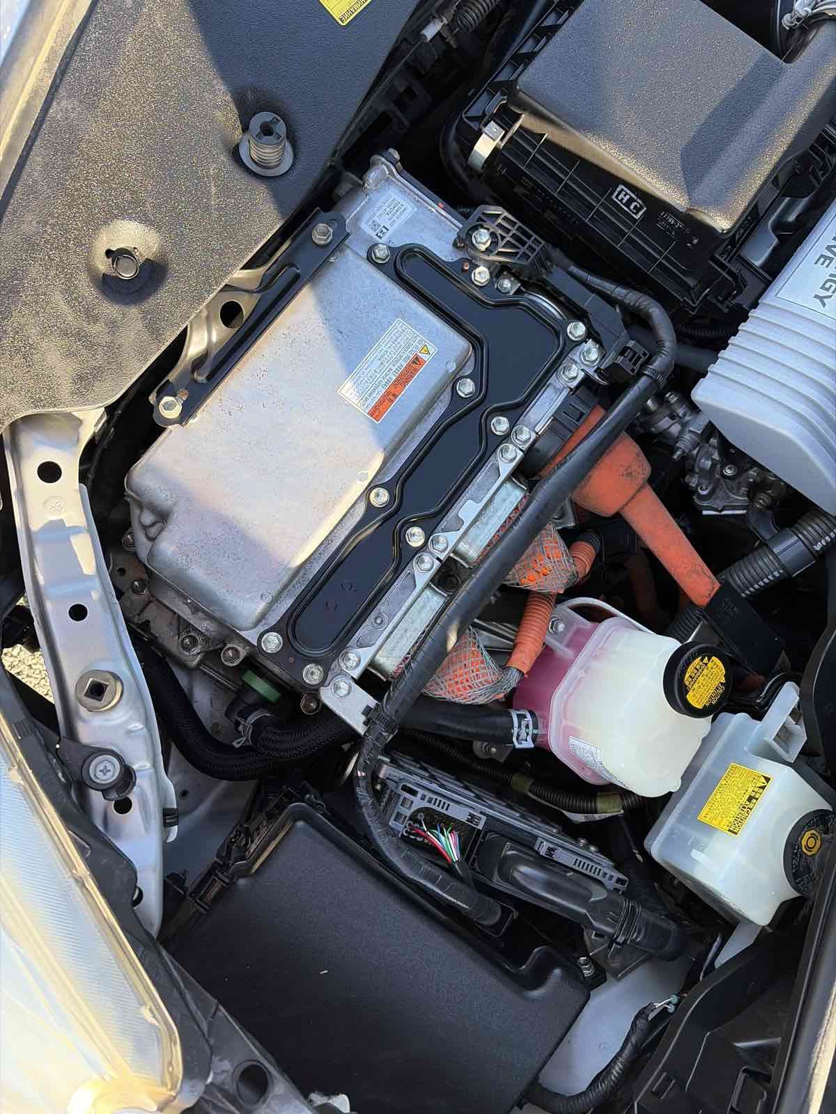 Used 2012 Toyota Prius V Three FWD image 33