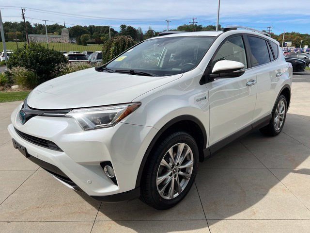 Used 2016 Toyota RAV4 Limited AWD/4WD image 3