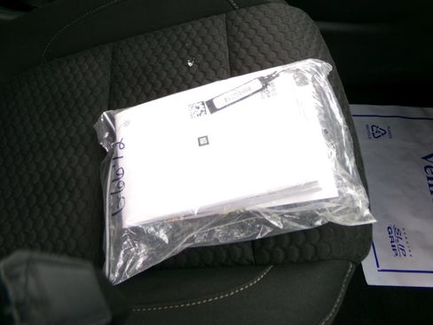 Used 2019 GMC Acadia SLE image 24