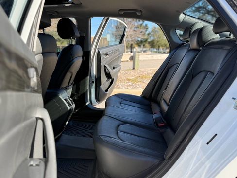 Used 2018 Hyundai Sonata Limited image 26