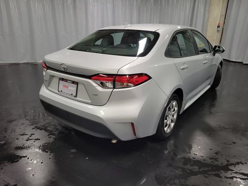 Used 2023 Toyota Corolla LE FWD image 8