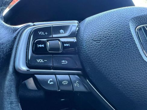 Used 2019 Honda Accord Sport image 22