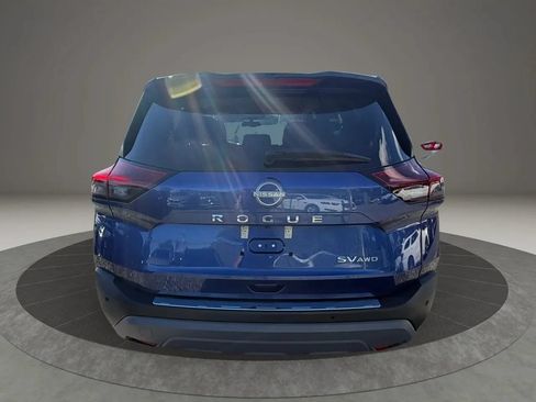 Used 2023 Nissan Rogue SV AWD/4WD image 6