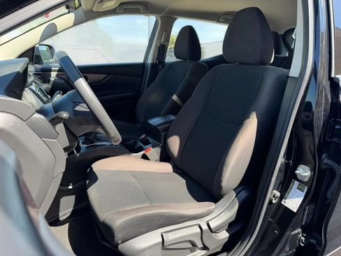 Used 2021 Nissan Rogue Sport S FWD image 10