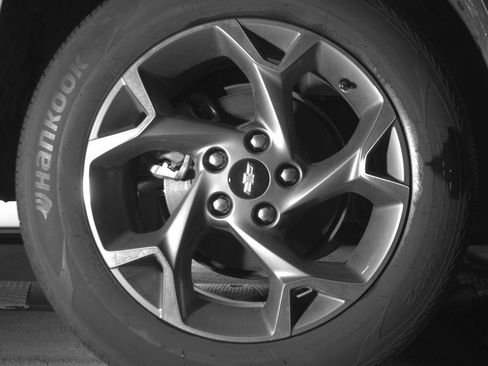 Used 2025 Chevrolet Trax LT w/ LT Convenience Package image 15