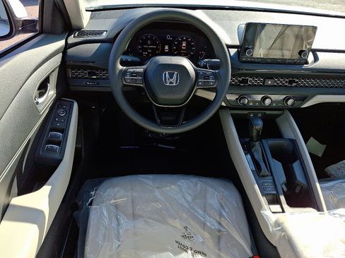 New 2025 Honda Accord LX image 8
