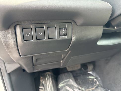 Used 2024 Subaru Ascent Limited w/ Technology Package AWD/4WD image 15