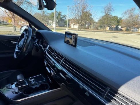 Used 2017 Audi Q7 3.0T Premium Plus image 42