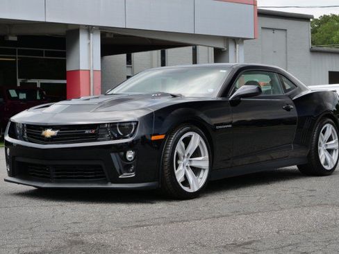 Used 2013 Chevrolet Camaro ZL1 RWD image 6