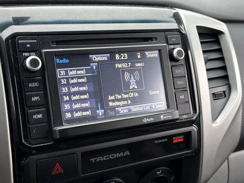 Used 2015 Toyota Tacoma PreRunner w/ TRD Off-Road Package image 18