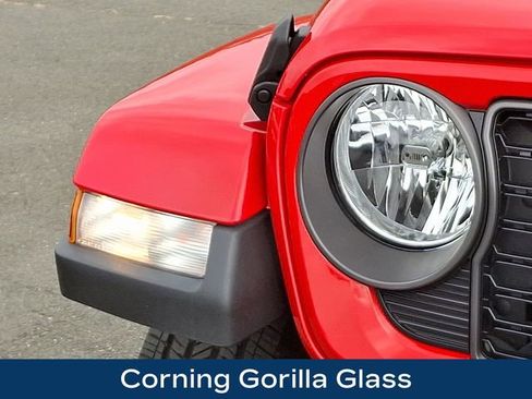 Used 2024 Jeep Gladiator Sport image 13