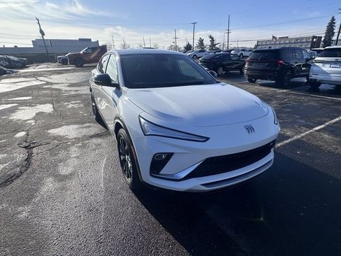 Used 2024 Buick Envista Sport Touring w/ Convenience I Package image 7