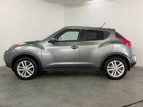 Used 2013 Nissan Juke SV AWD/4WD image 4