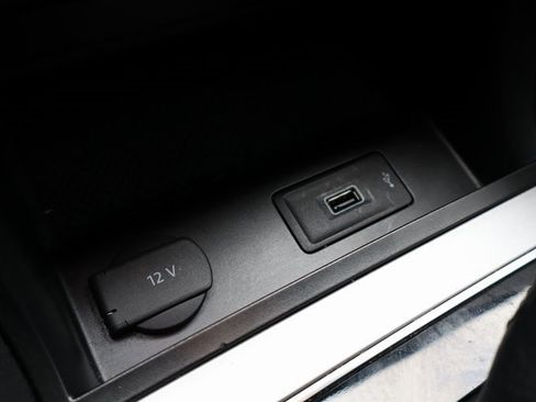 Used 2021 Volkswagen Passat 2.0T R-Line image 22