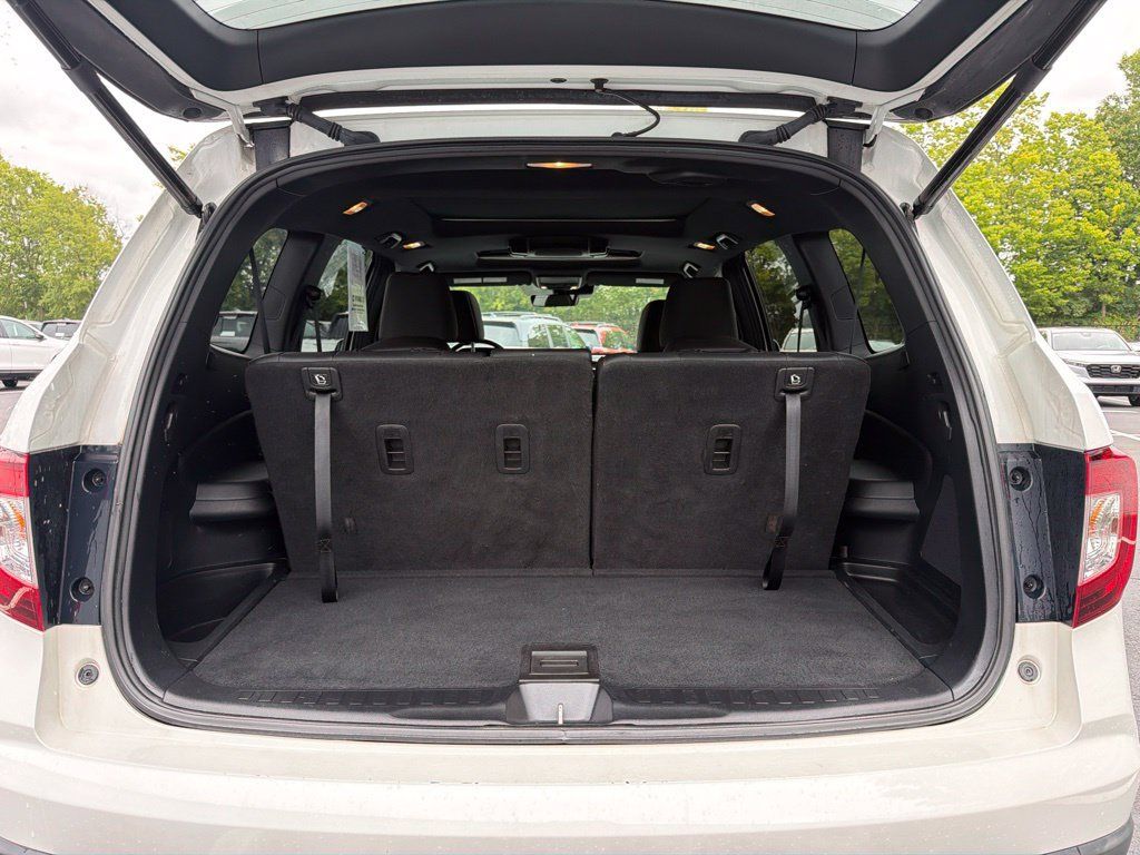 Used 2021 Honda Pilot Black Edition image 22