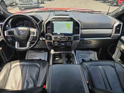 Used 2022 Ford F350 Platinum AWD/4WD image 3