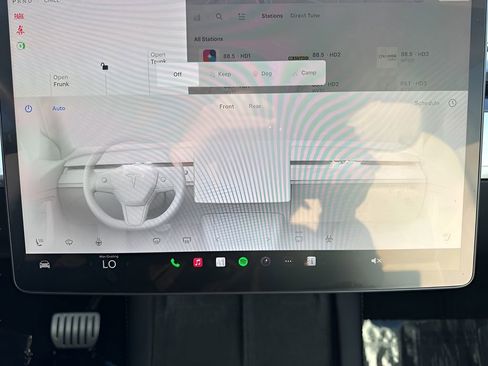 Used 2023 Tesla Model Y Long Range image 19